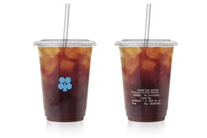 1个冰美式塑料咖啡杯样机vi贴图效果图-25632