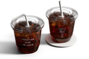 3个小号美式塑料咖啡杯样机vi贴图吸管杯垫效果图-26406